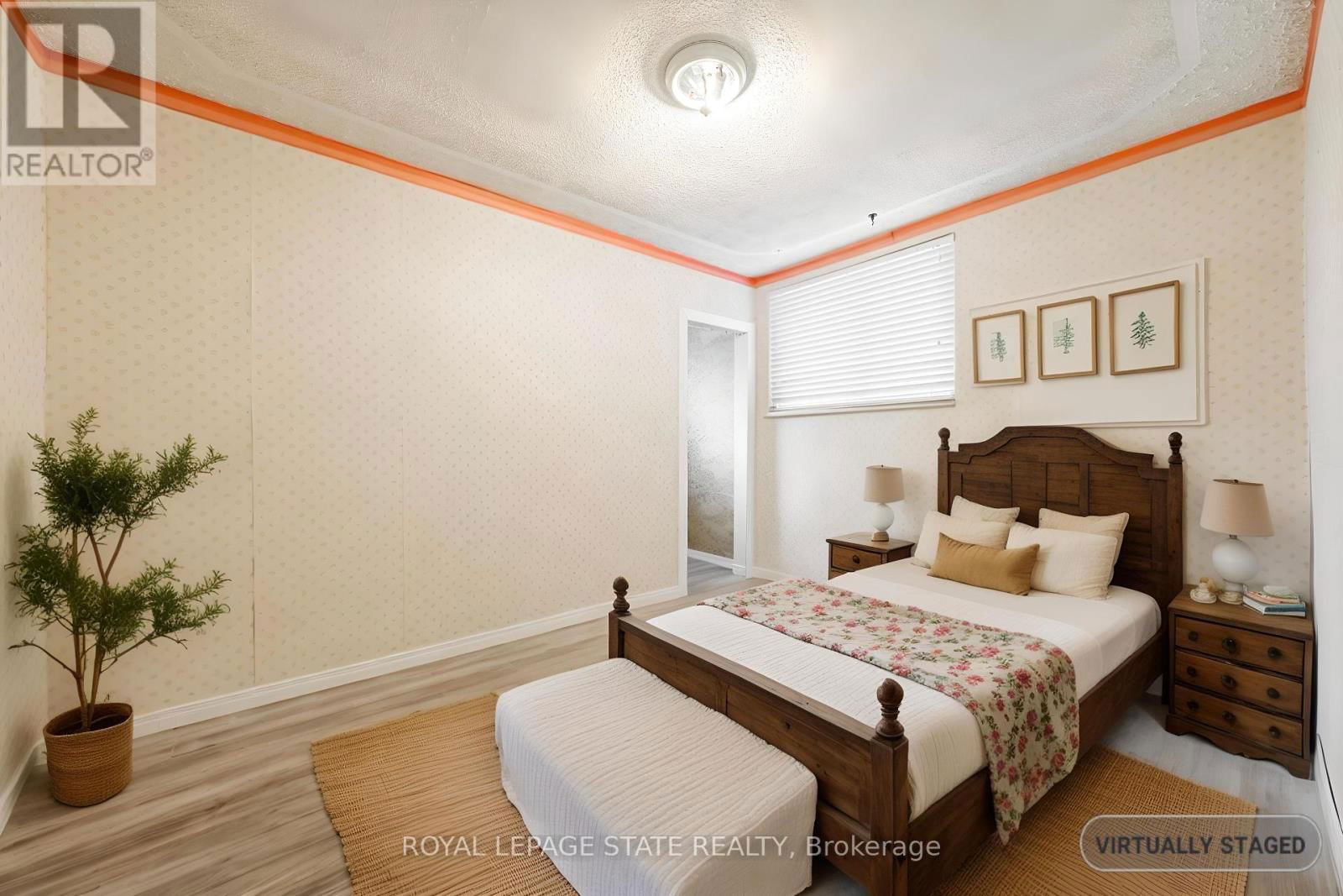 108 EAST 44TH STREET Image 20