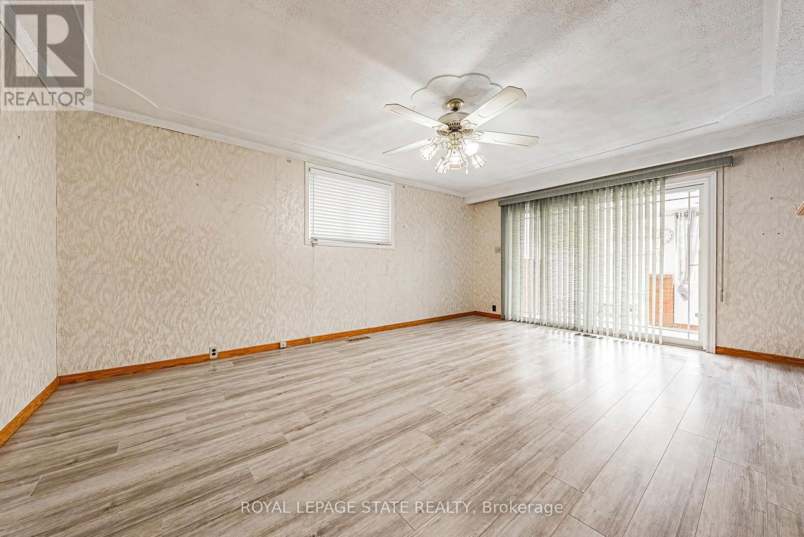 108 EAST 44TH STREET Image 26