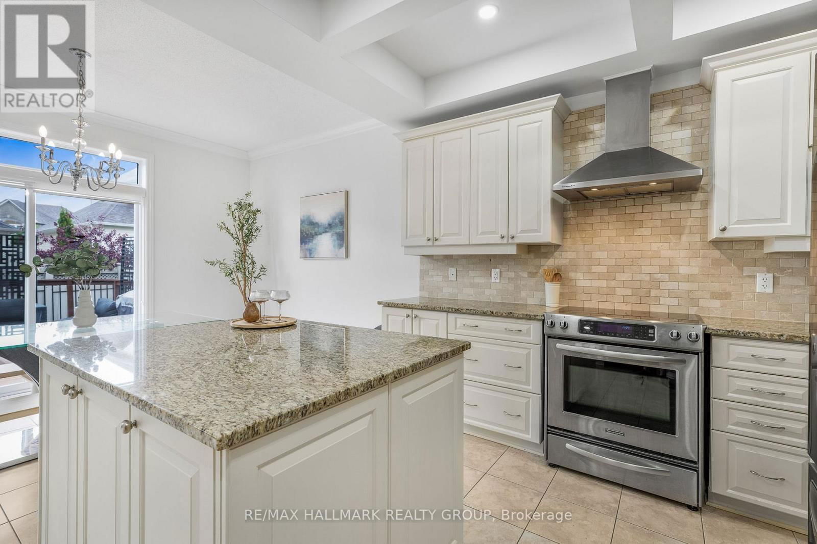 1018 WINTERSPRING RIDGE Image 13