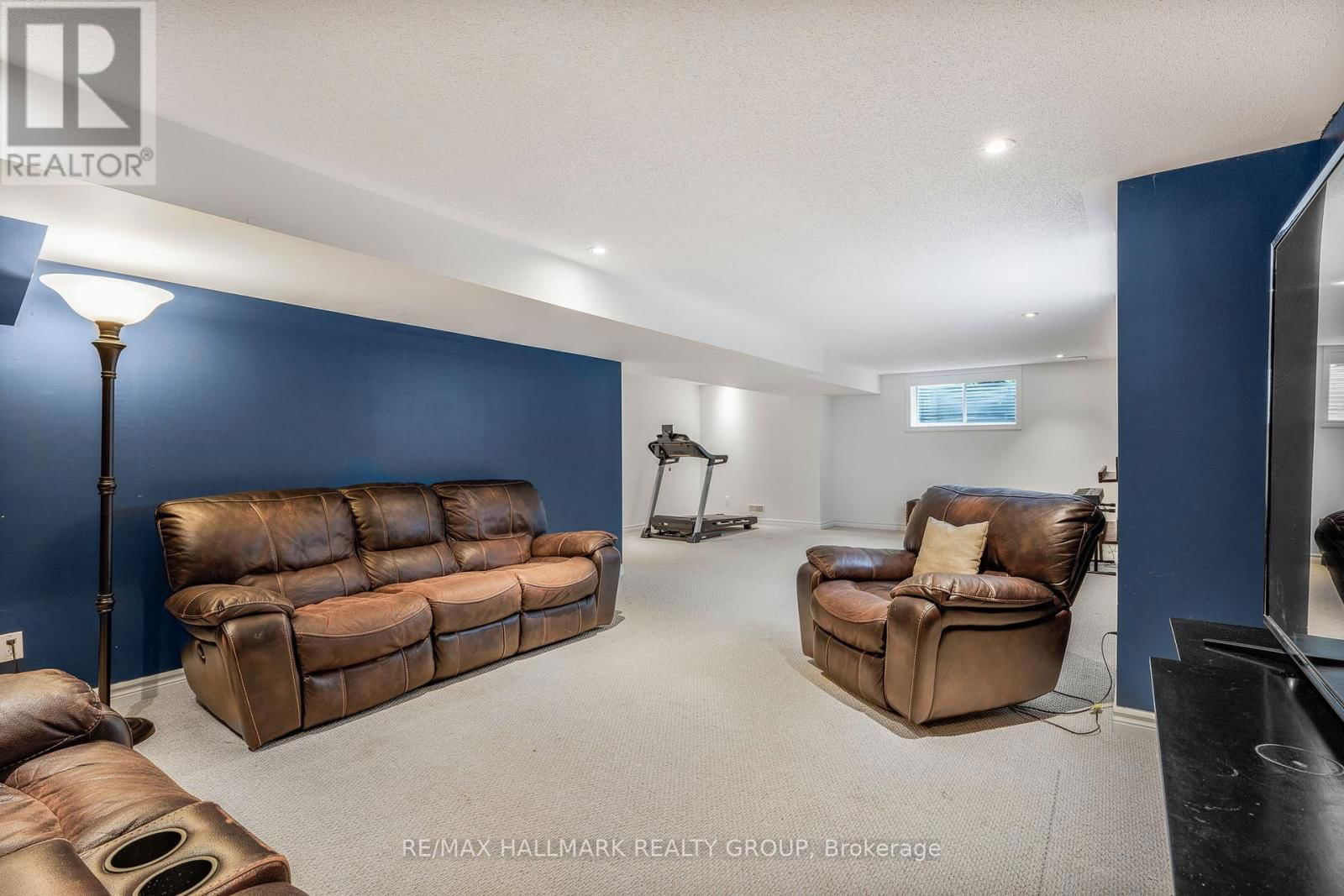 1018 WINTERSPRING RIDGE Image 30