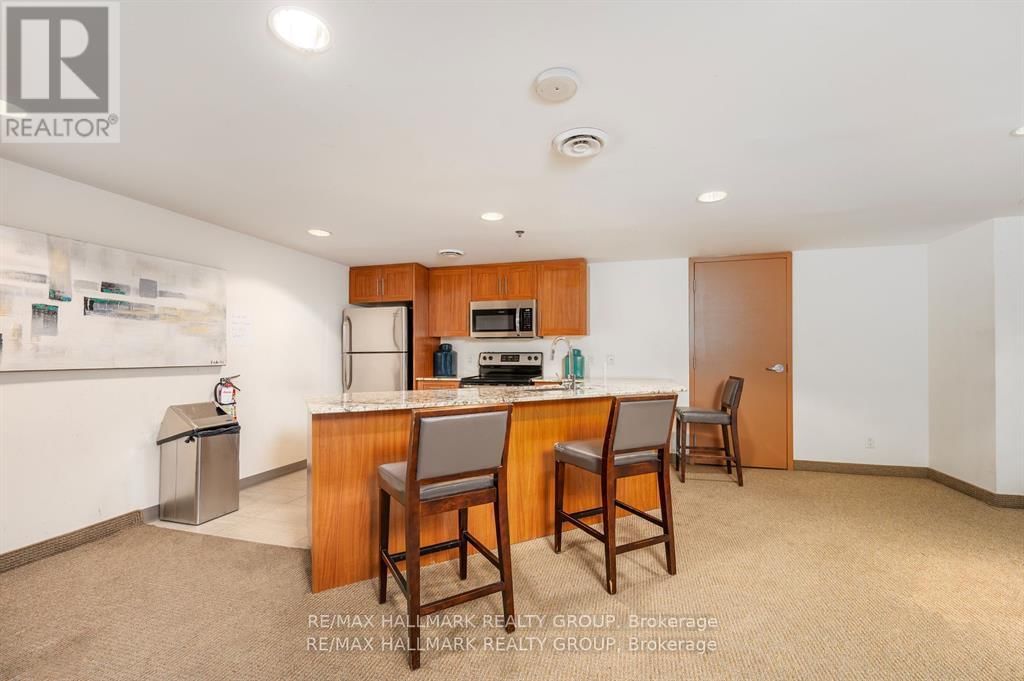 2701 - 195 BESSERER STREET Image 38