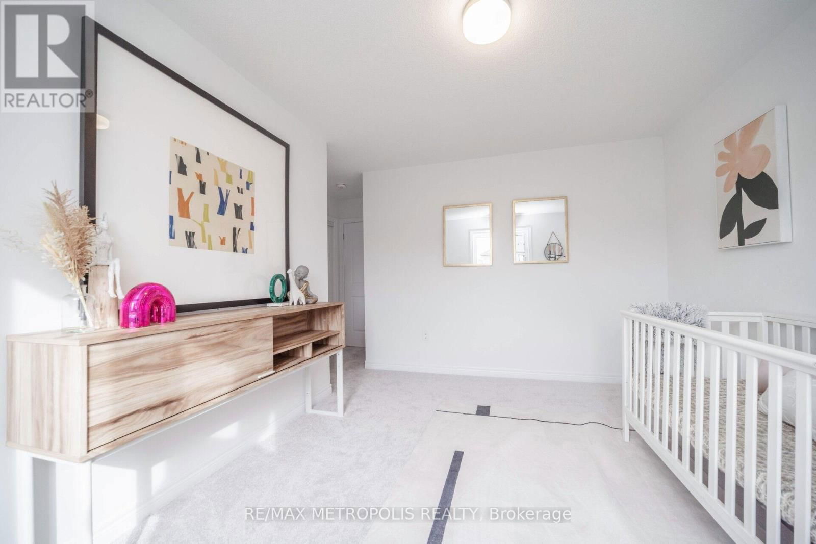71 SPICER STREET Image 17