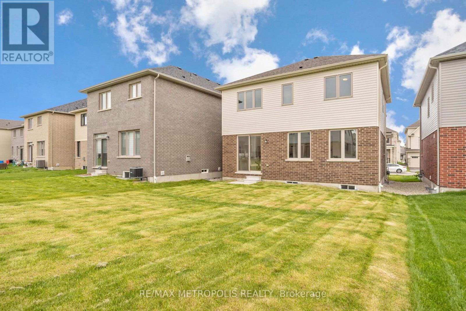 71 SPICER STREET Image 29