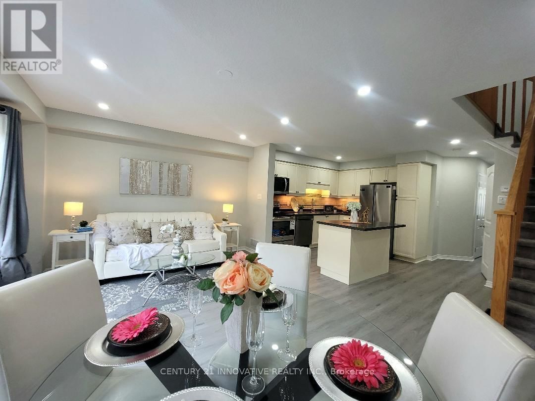 49 - 535 MARGARET STREET Image 11