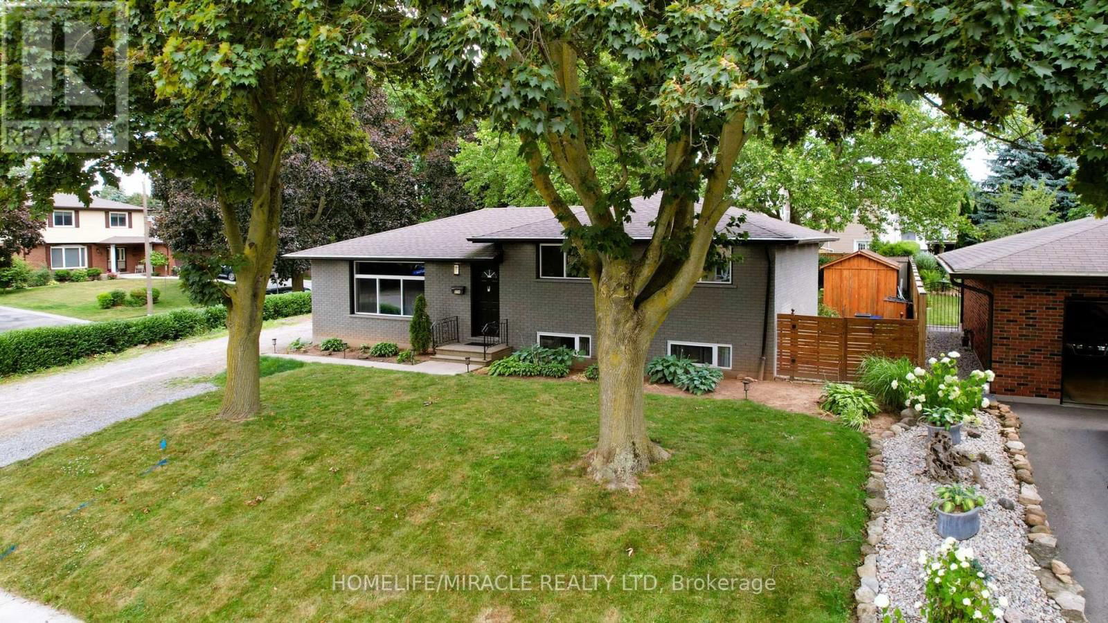 374 BOOK ROAD Image 1
