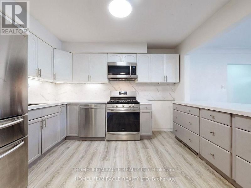 374 BOOK ROAD Image 12