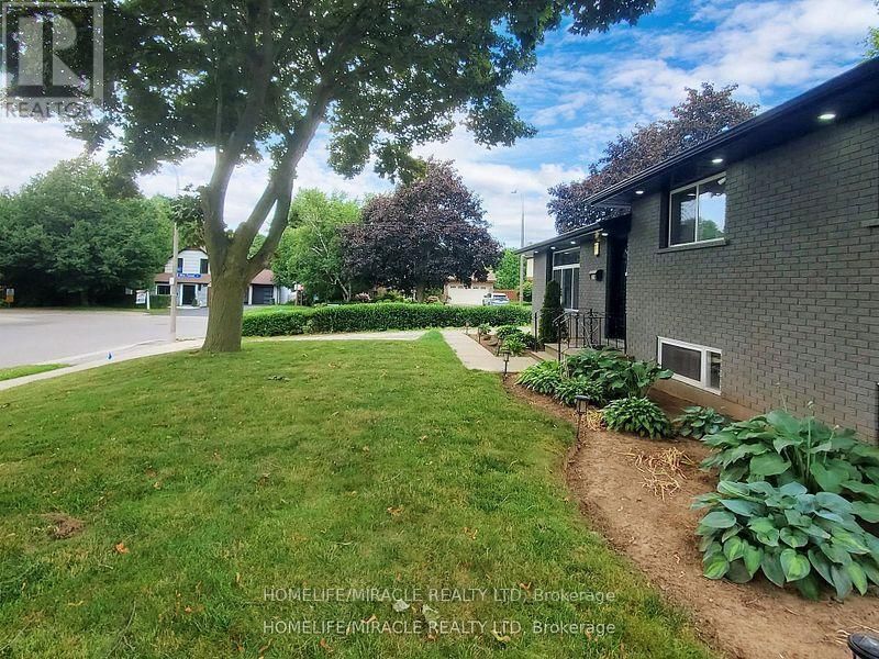 374 BOOK ROAD Image 3