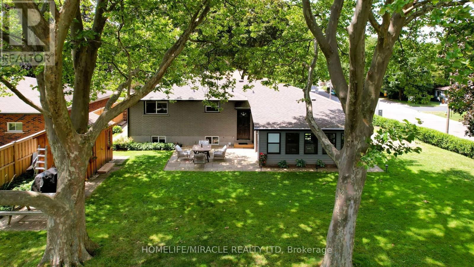 374 BOOK ROAD Image 49