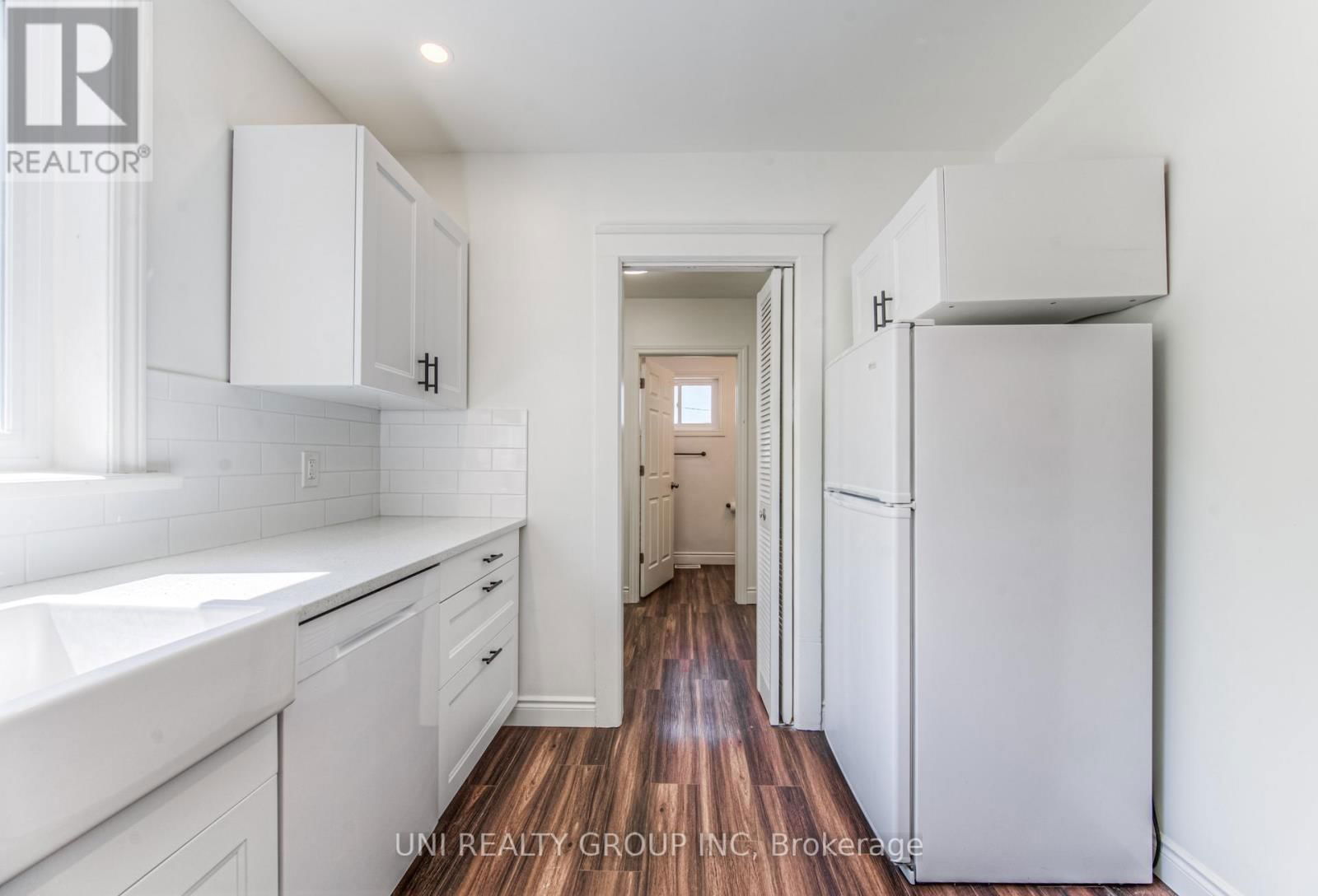 251 MARGARET AVENUE Image 12
