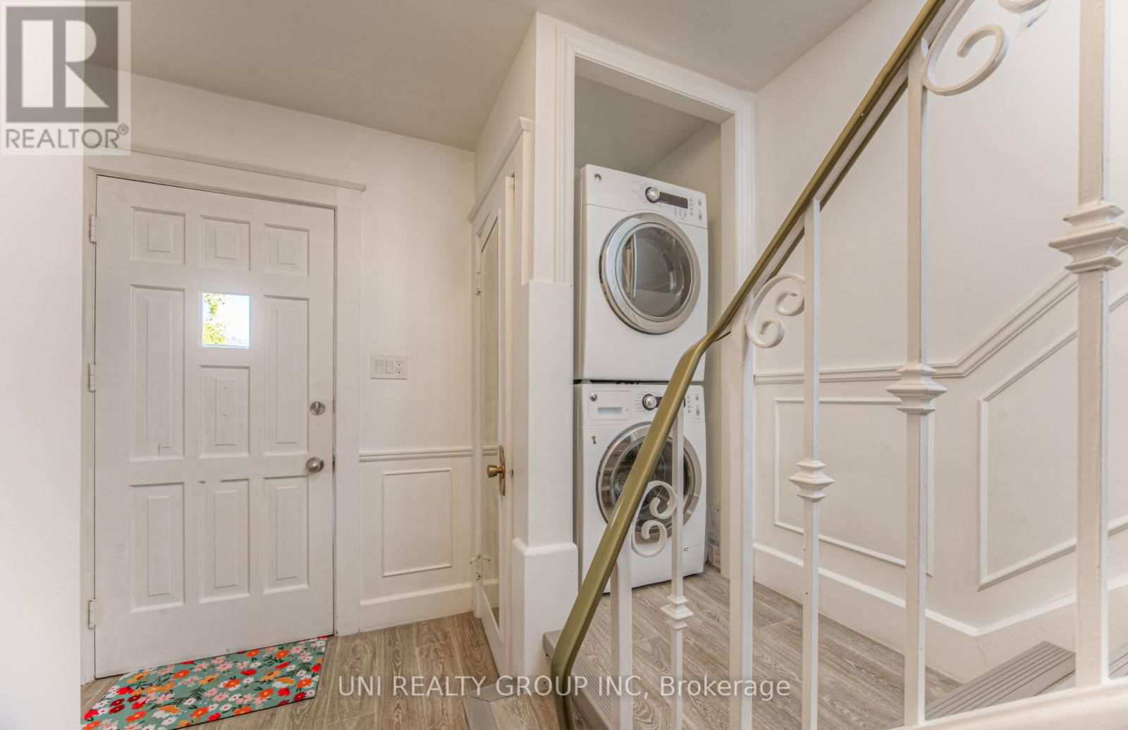 251 MARGARET AVENUE Image 8