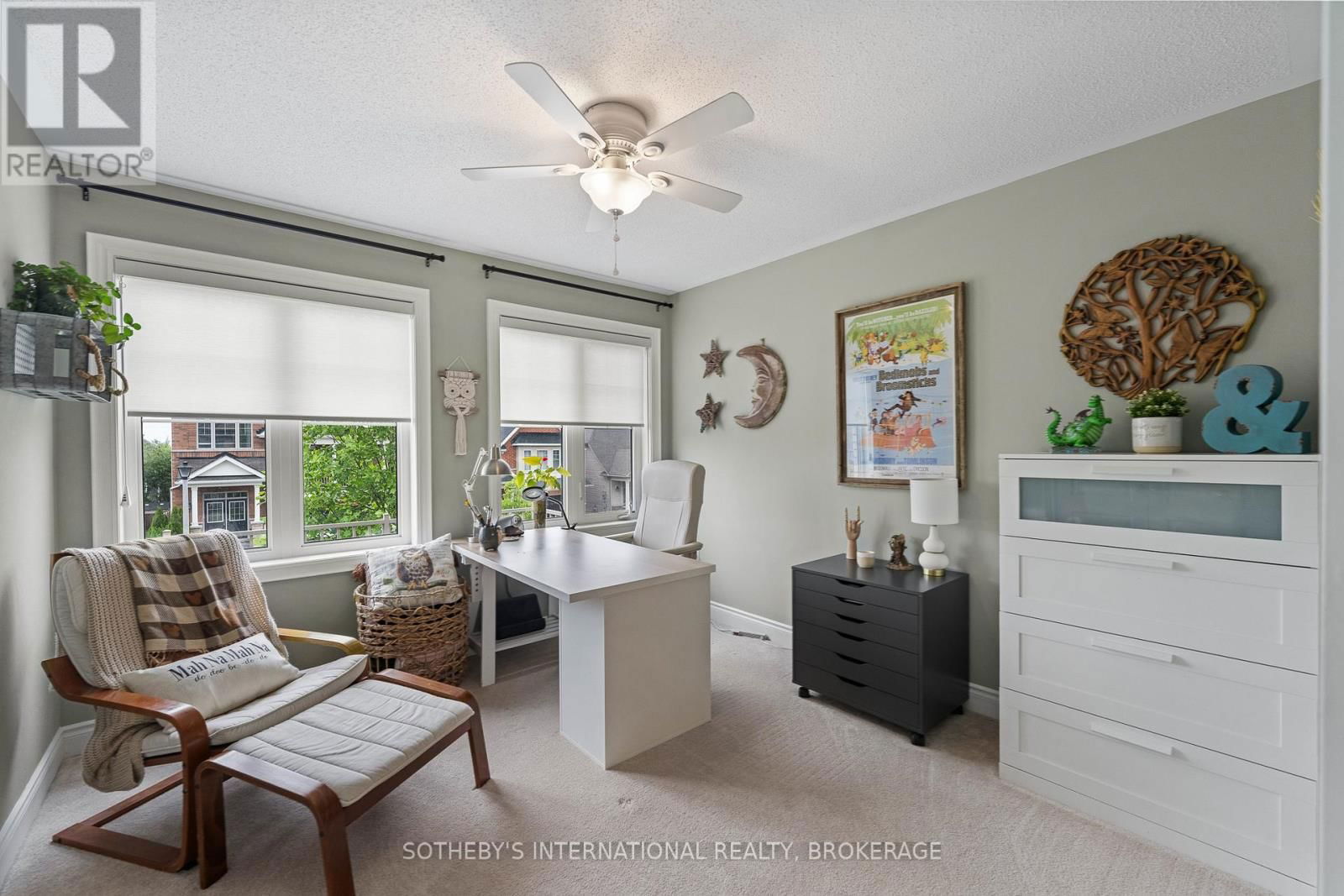 13 ANGELA CRESCENT Image 33