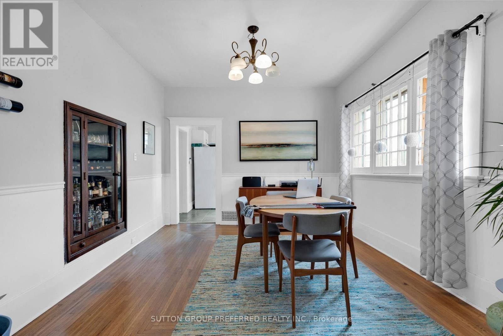 841 DUFFERIN AVENUE Image 13