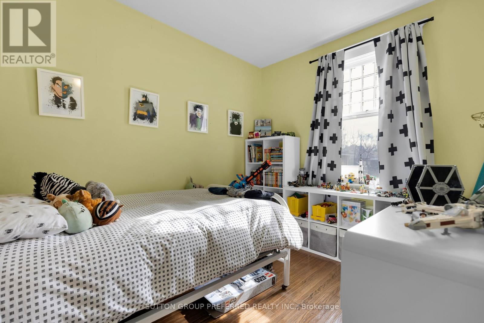 841 DUFFERIN AVENUE Image 19