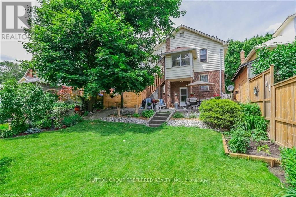 841 DUFFERIN AVENUE Image 48