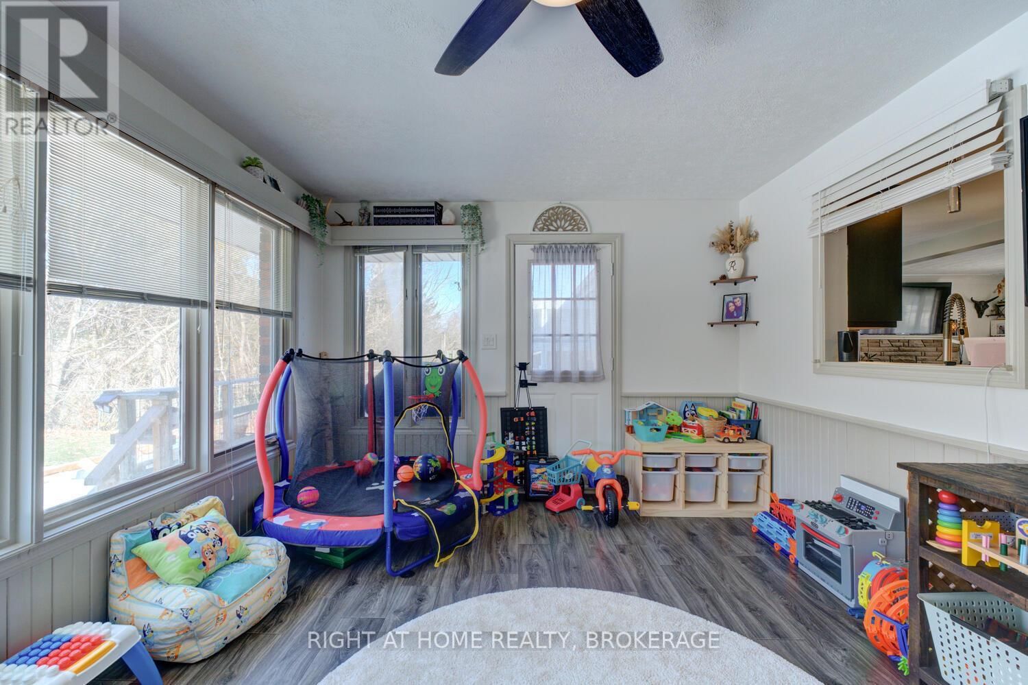 95 SILVER STREET Image 27