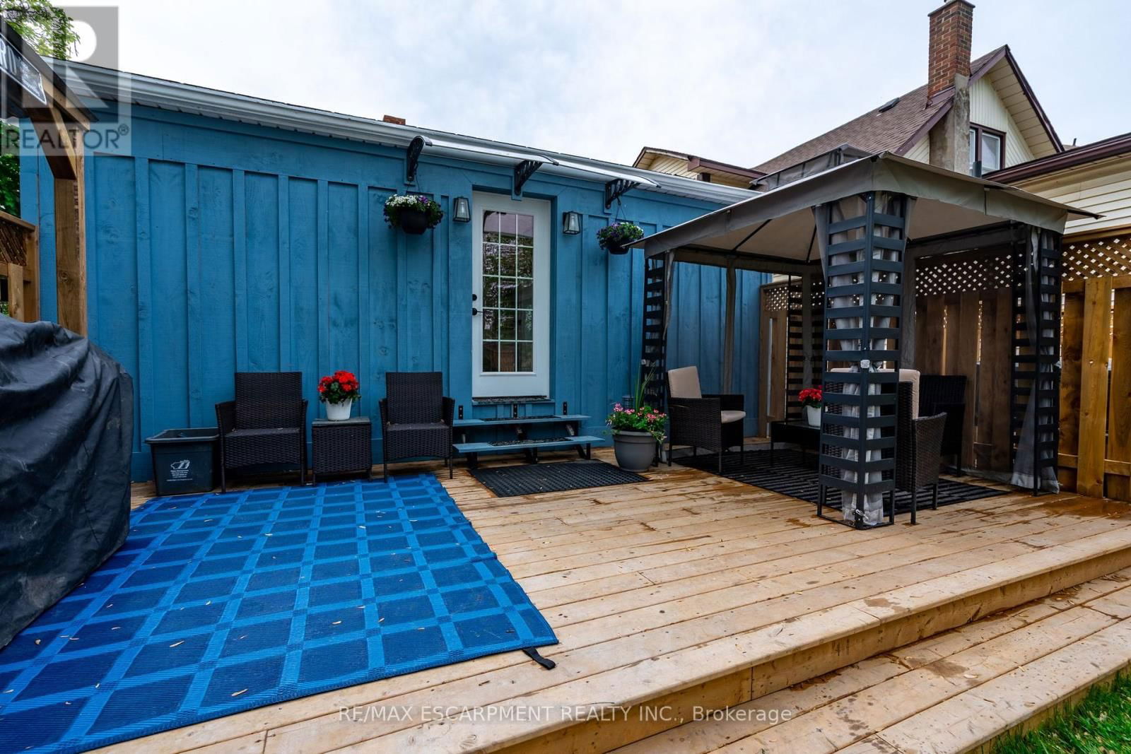 172 PINE STREET SOUTH Image 45