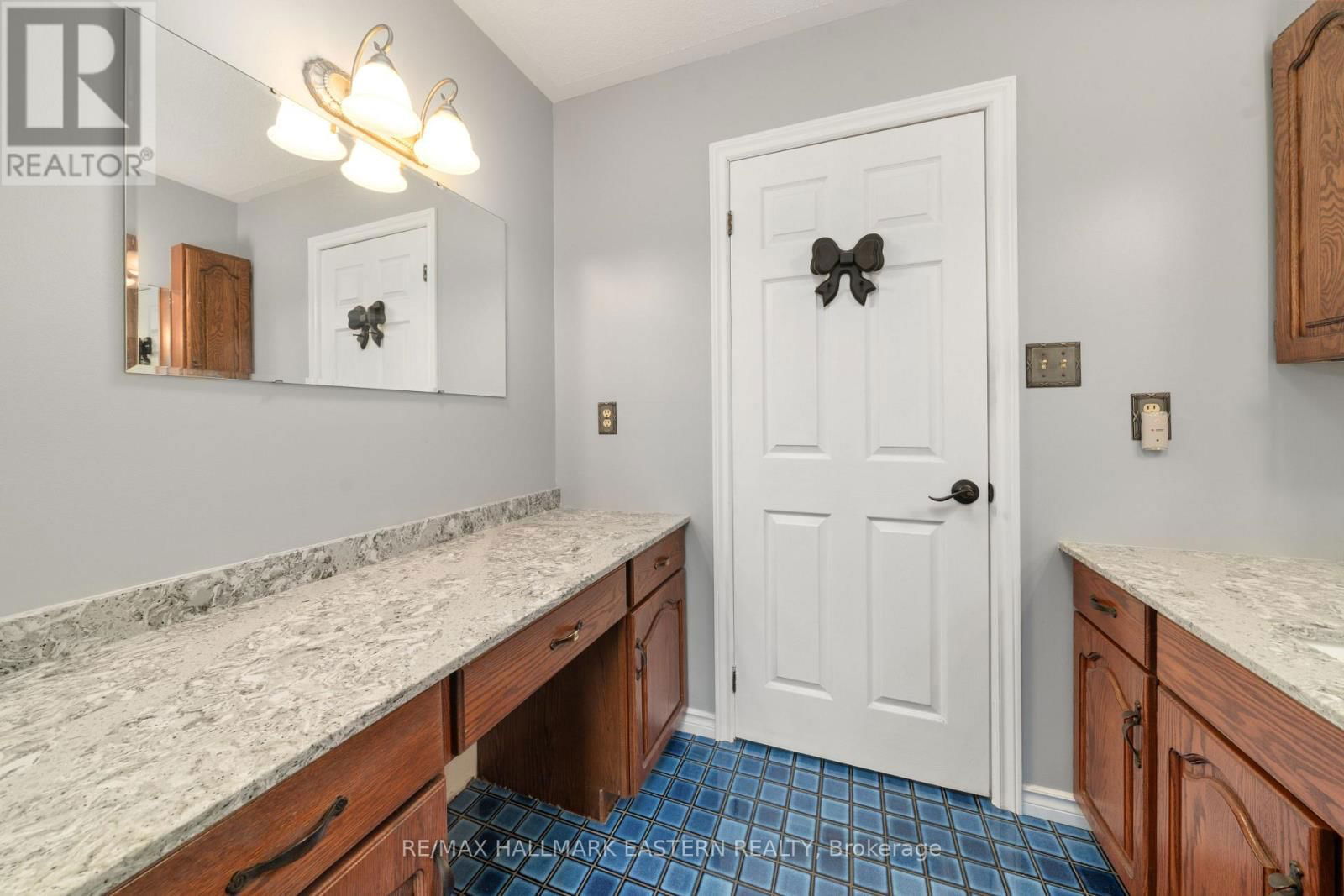 68 DIVISION ROAD Image 19
