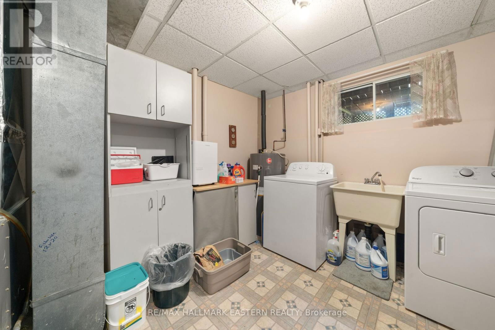 68 DIVISION ROAD Image 34