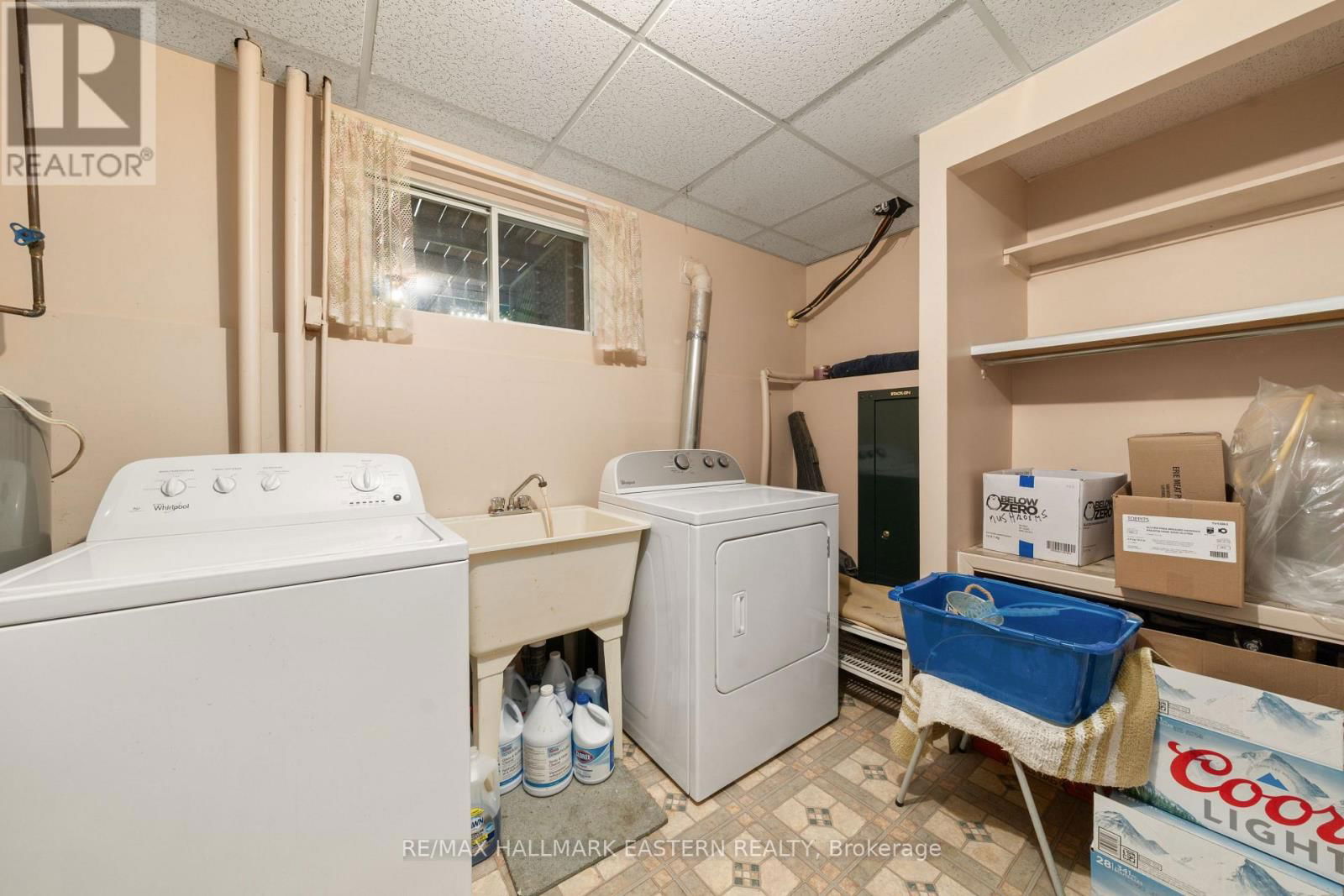 68 DIVISION ROAD Image 35