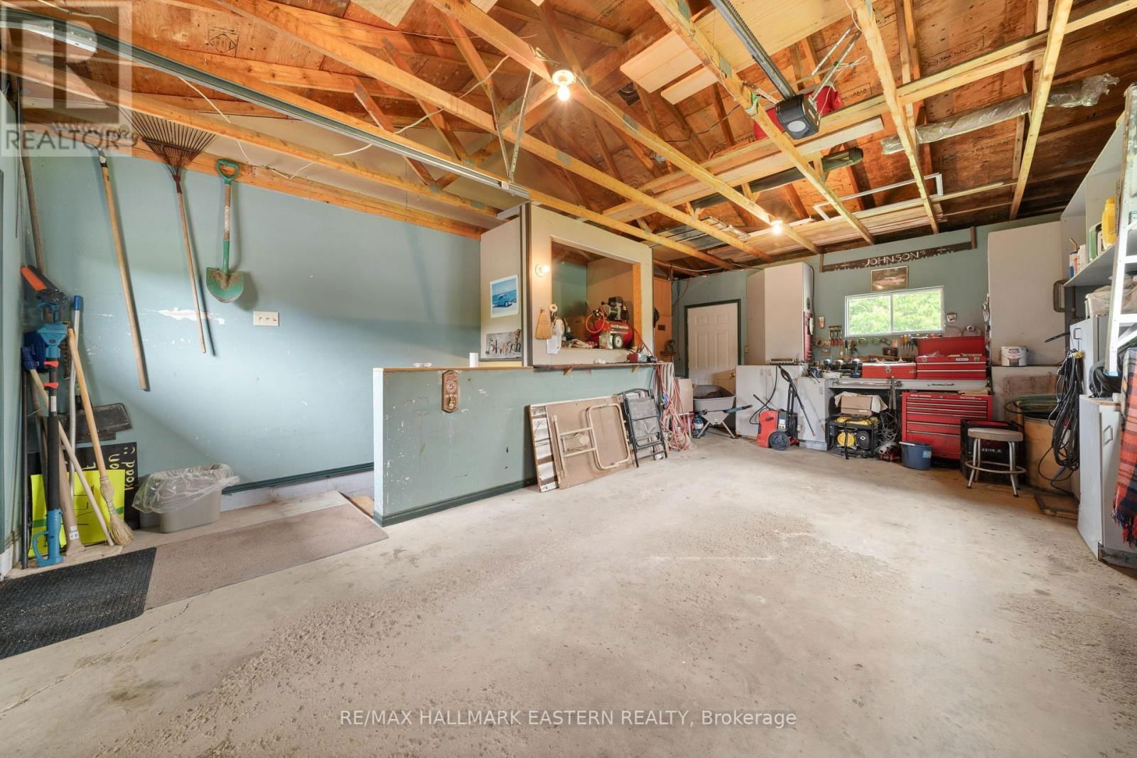 68 DIVISION ROAD Image 38