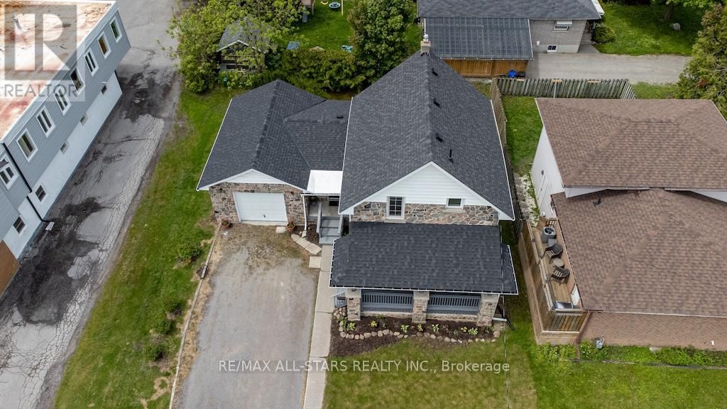93 ADELAIDE STREET NORTH Image 4