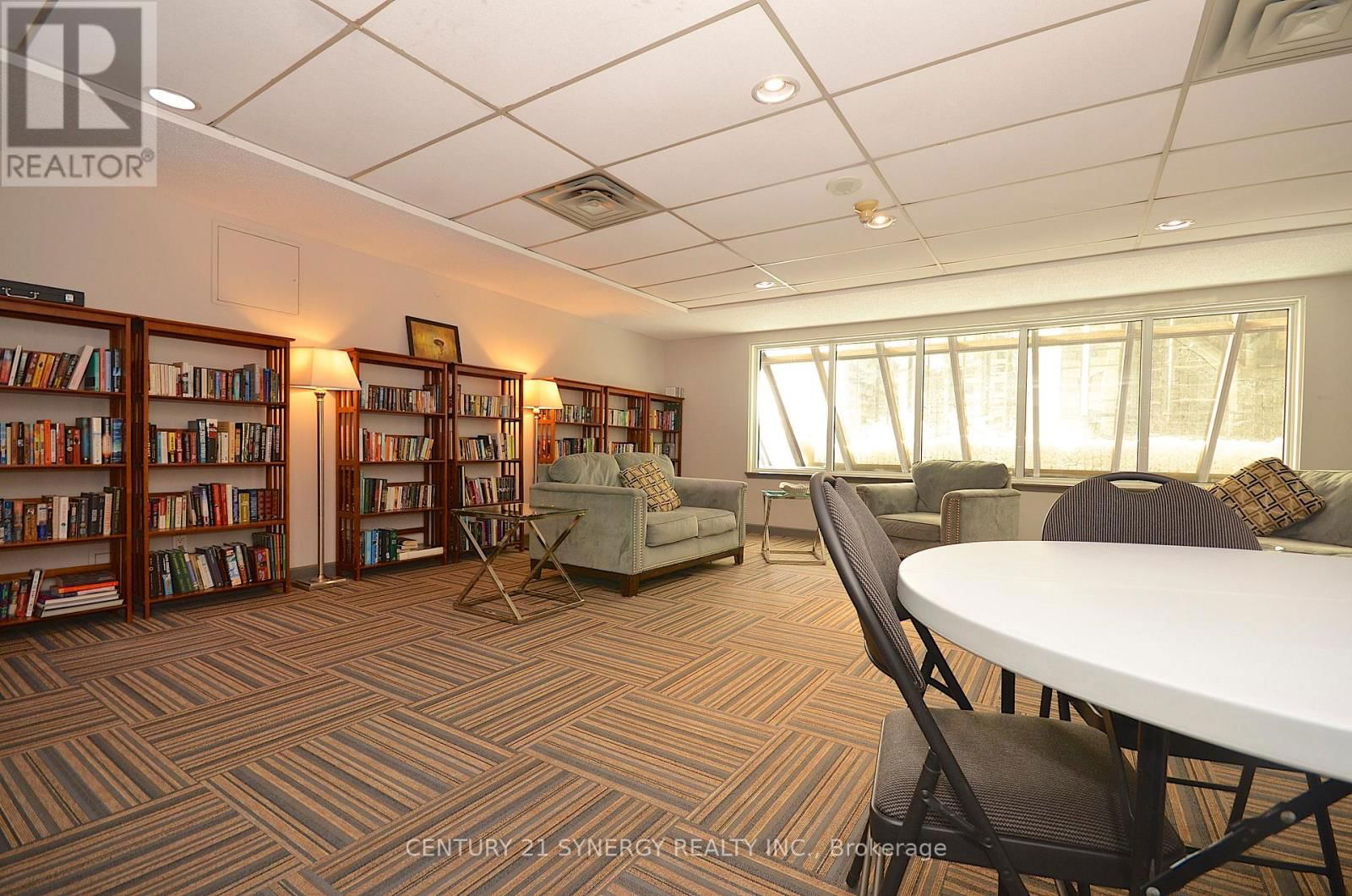 2101 - 199 KENT STREET Image 15