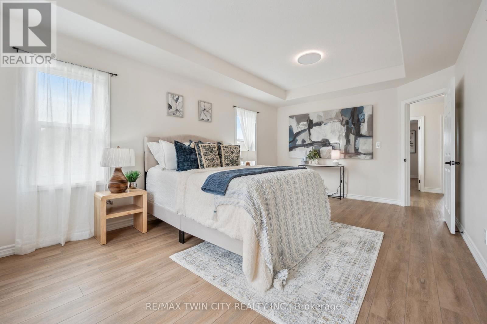 450 APPLEGATE COURT Image 28