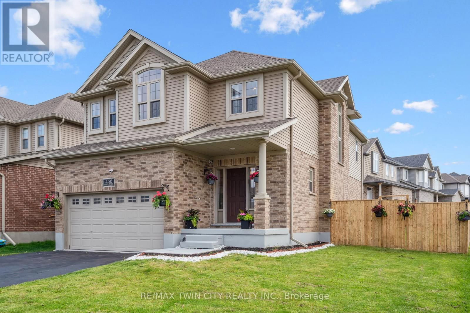 450 APPLEGATE COURT Image 3