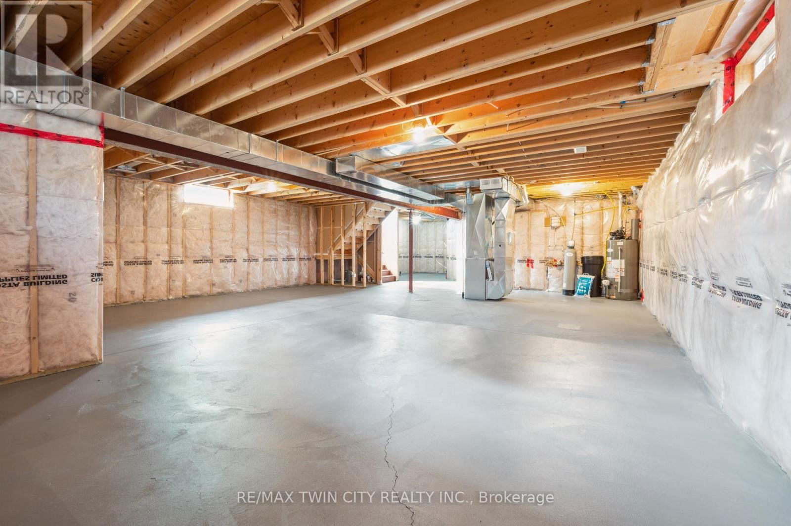 450 APPLEGATE COURT Image 35