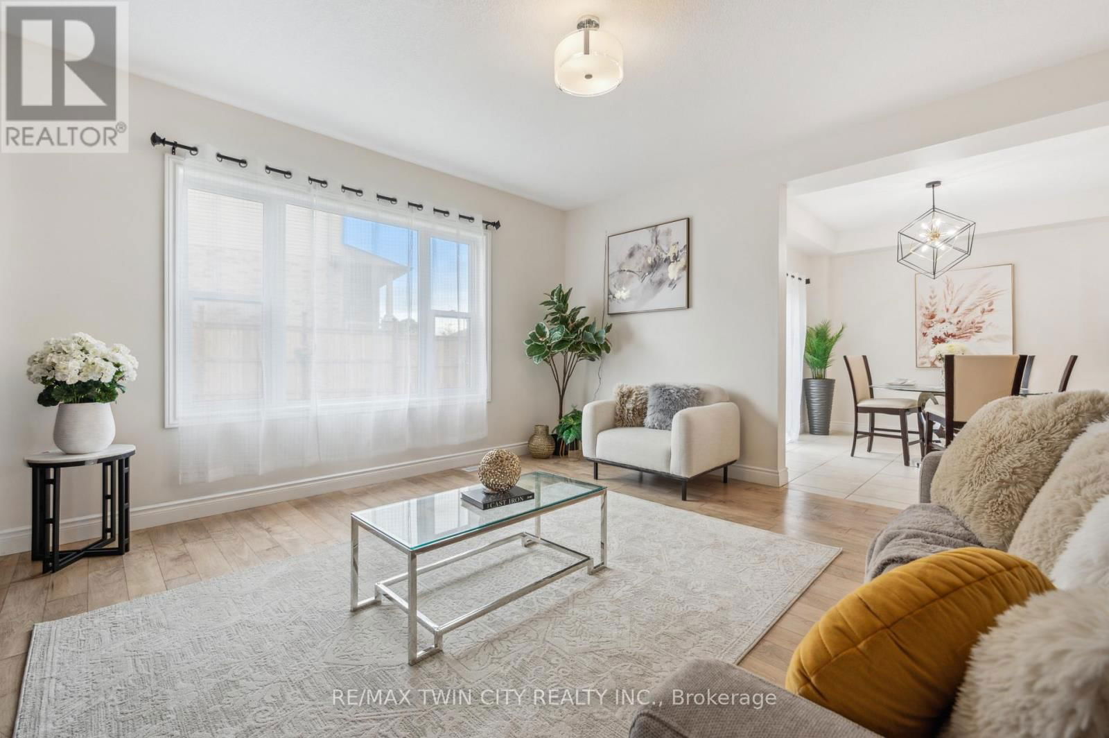 450 APPLEGATE COURT Image 7