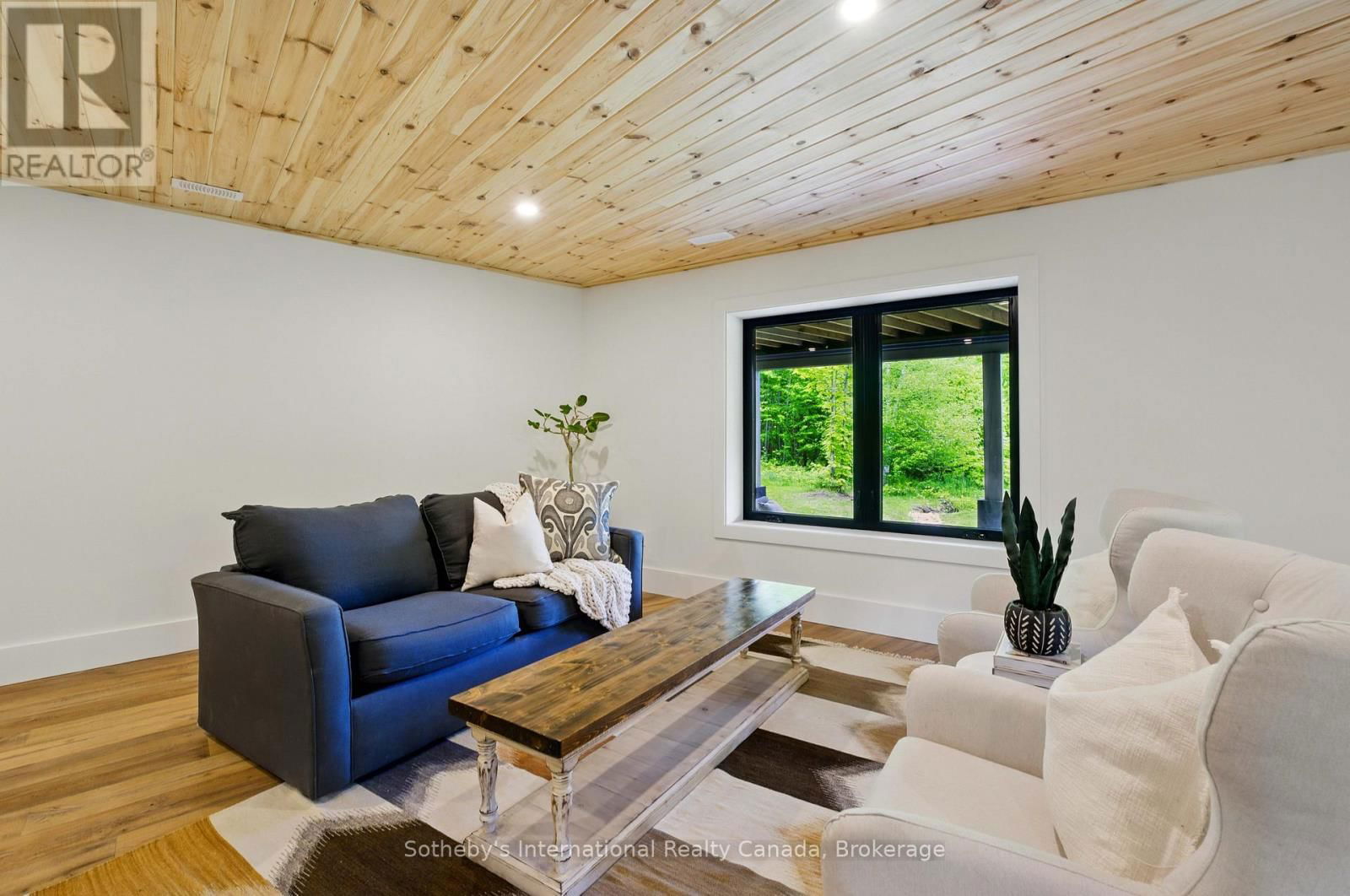 1241 NORTHSHORE ROAD Image 27