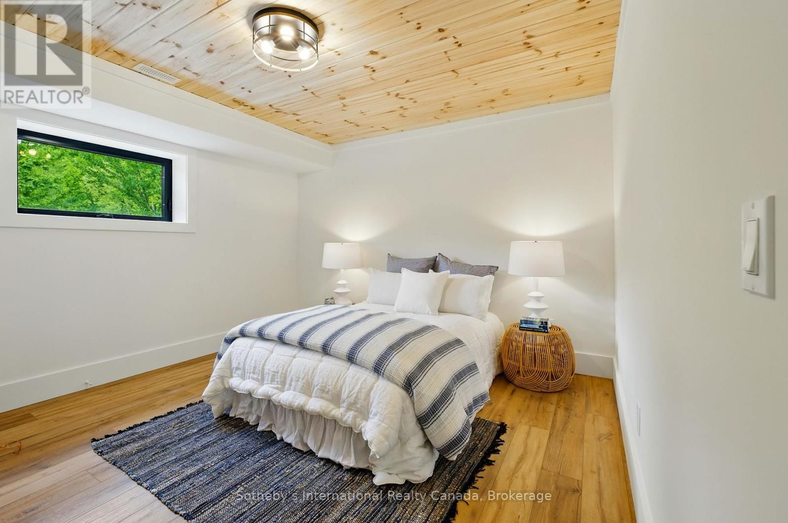 1241 NORTHSHORE ROAD Image 31