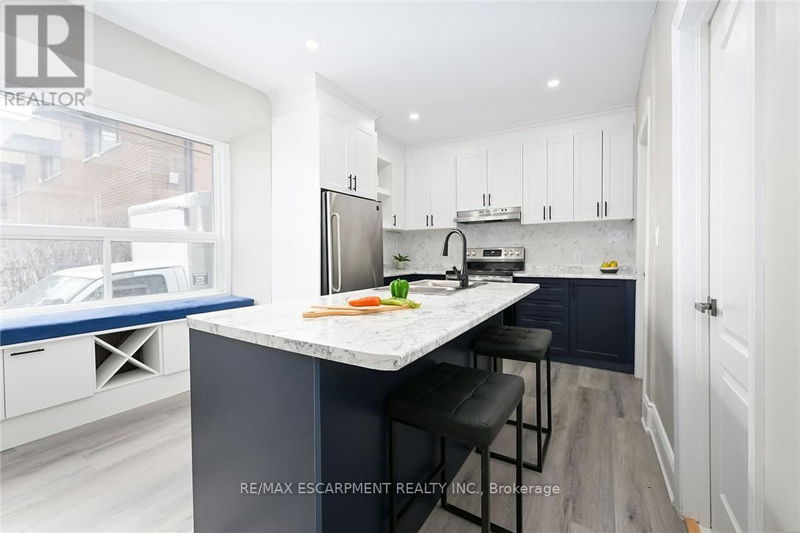 Secondary Property View