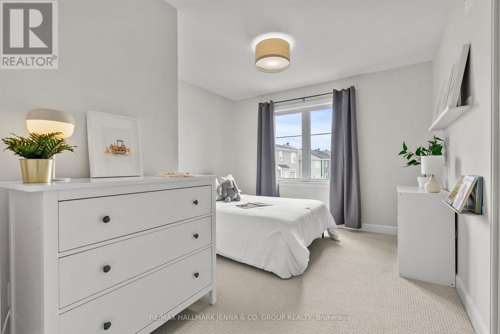 52 HACKAMORE CRESCENT Image 20