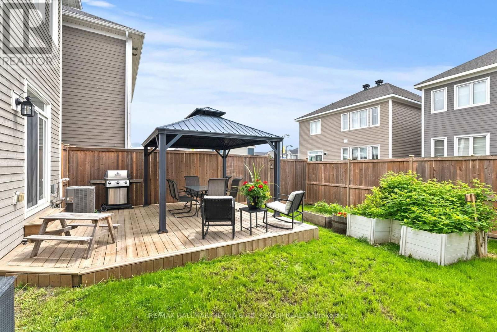 52 HACKAMORE CRESCENT Image 30