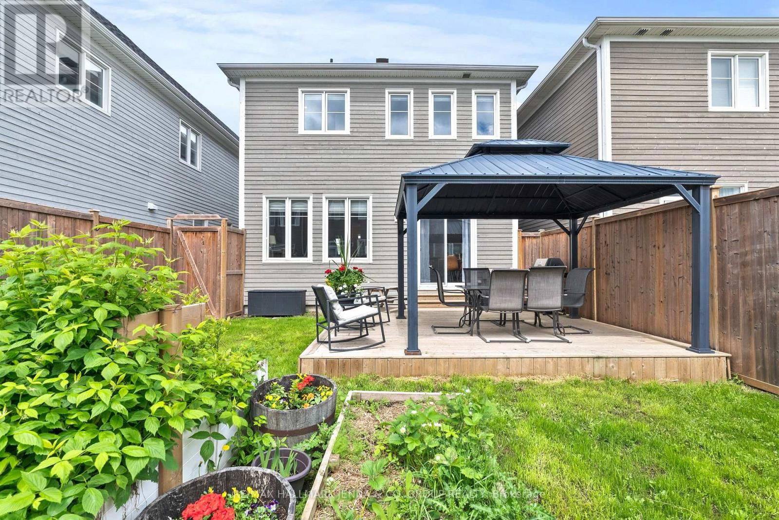 52 HACKAMORE CRESCENT Image 31