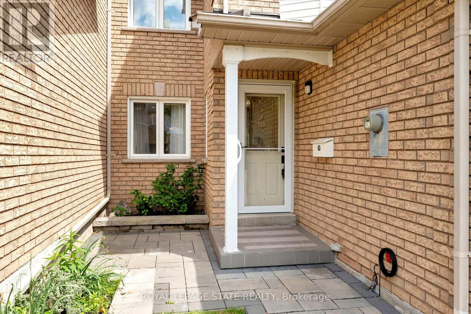 72 - 11 PIRIE DRIVE Image 3