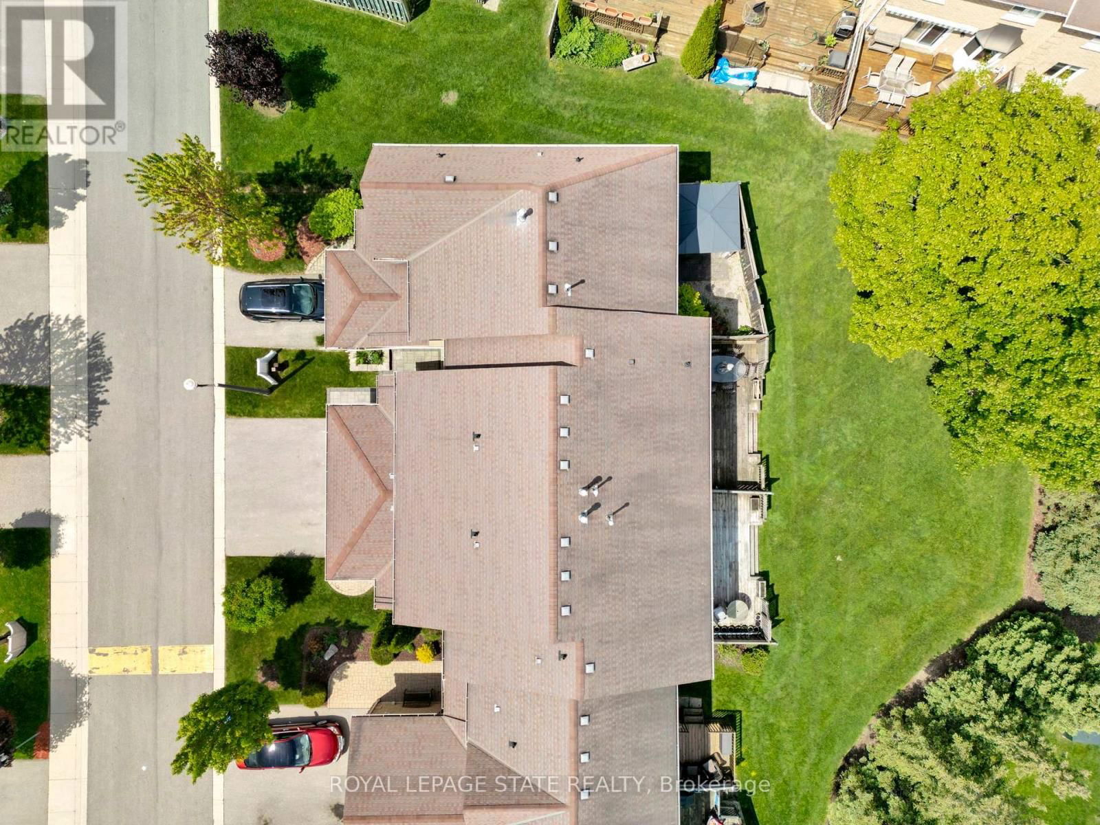 72 - 11 PIRIE DRIVE Image 34