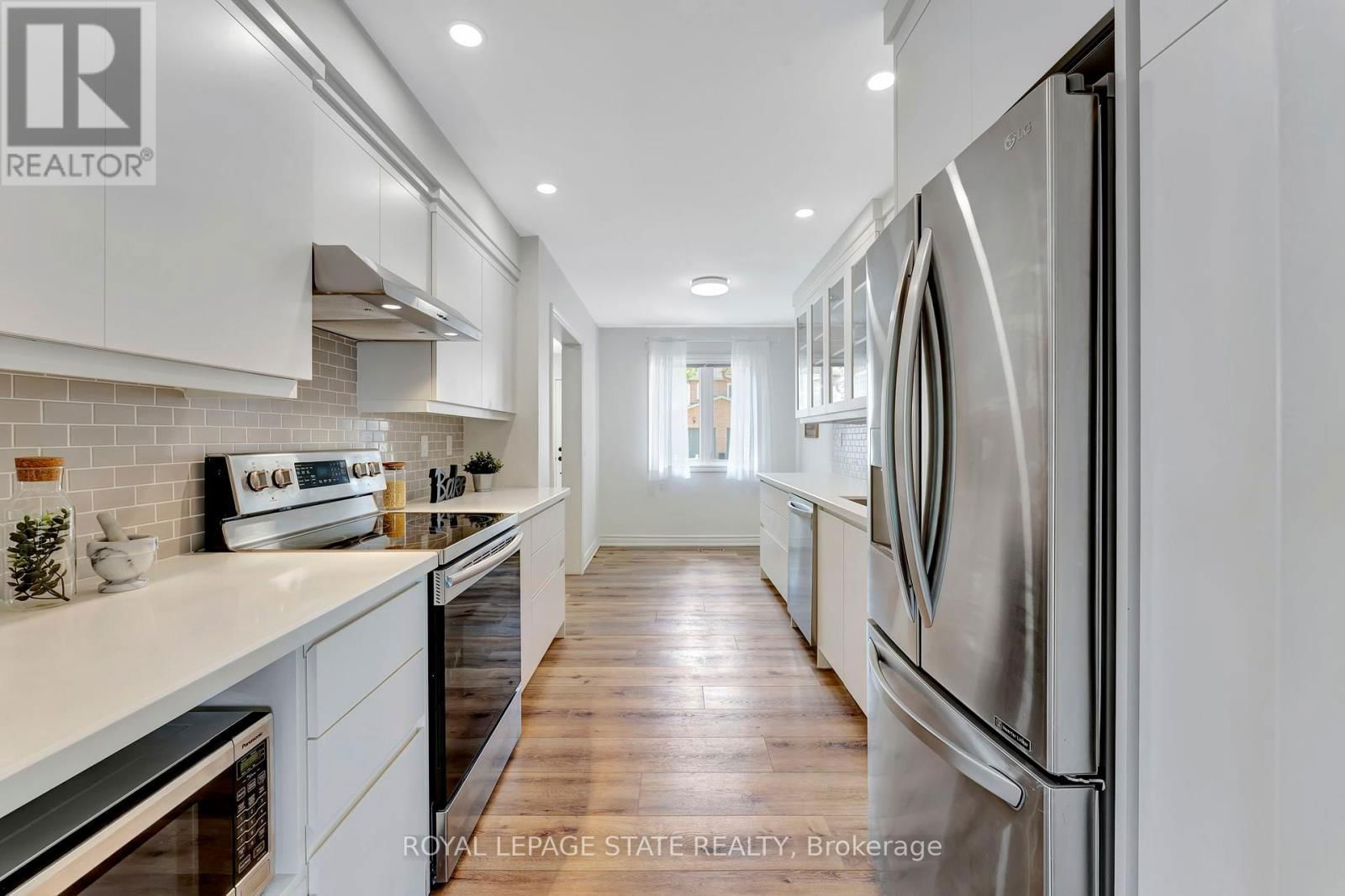 72 - 11 PIRIE DRIVE Image 5
