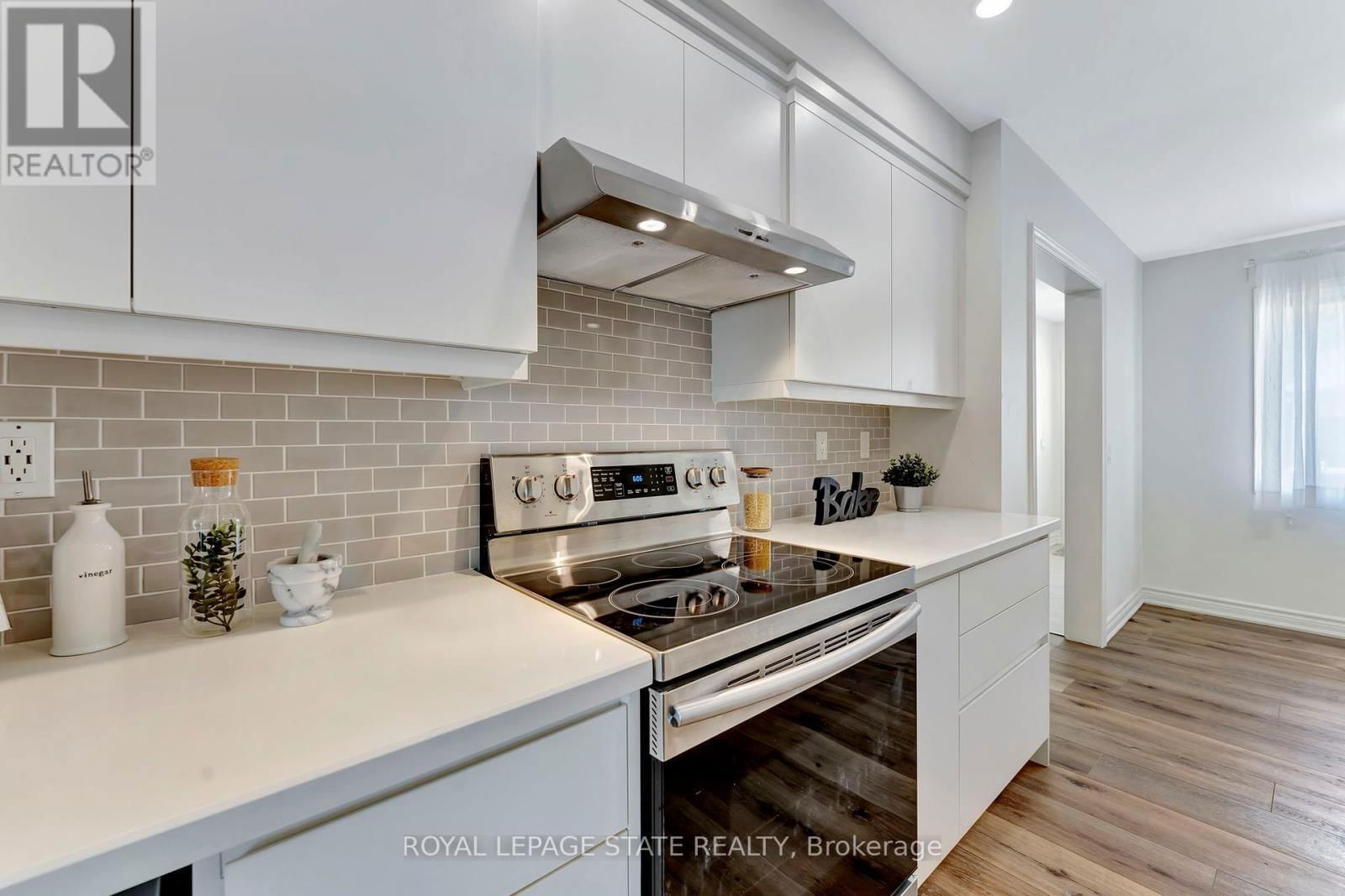 72 - 11 PIRIE DRIVE Image 6