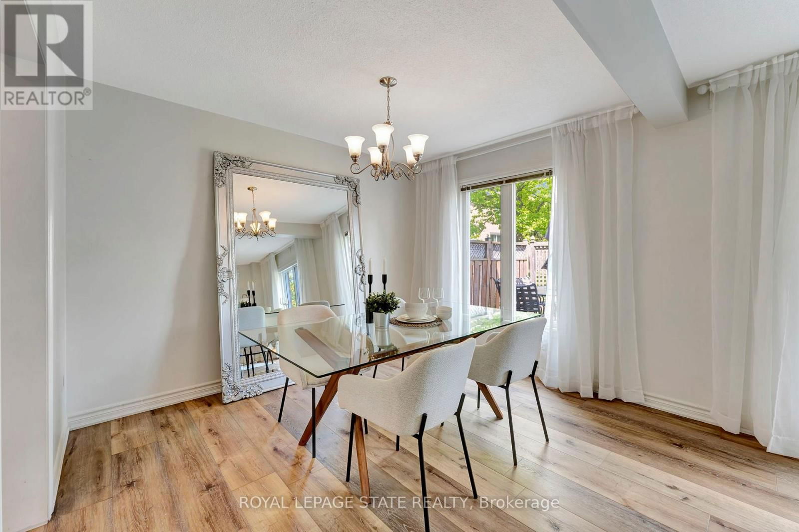 72 - 11 PIRIE DRIVE Image 9
