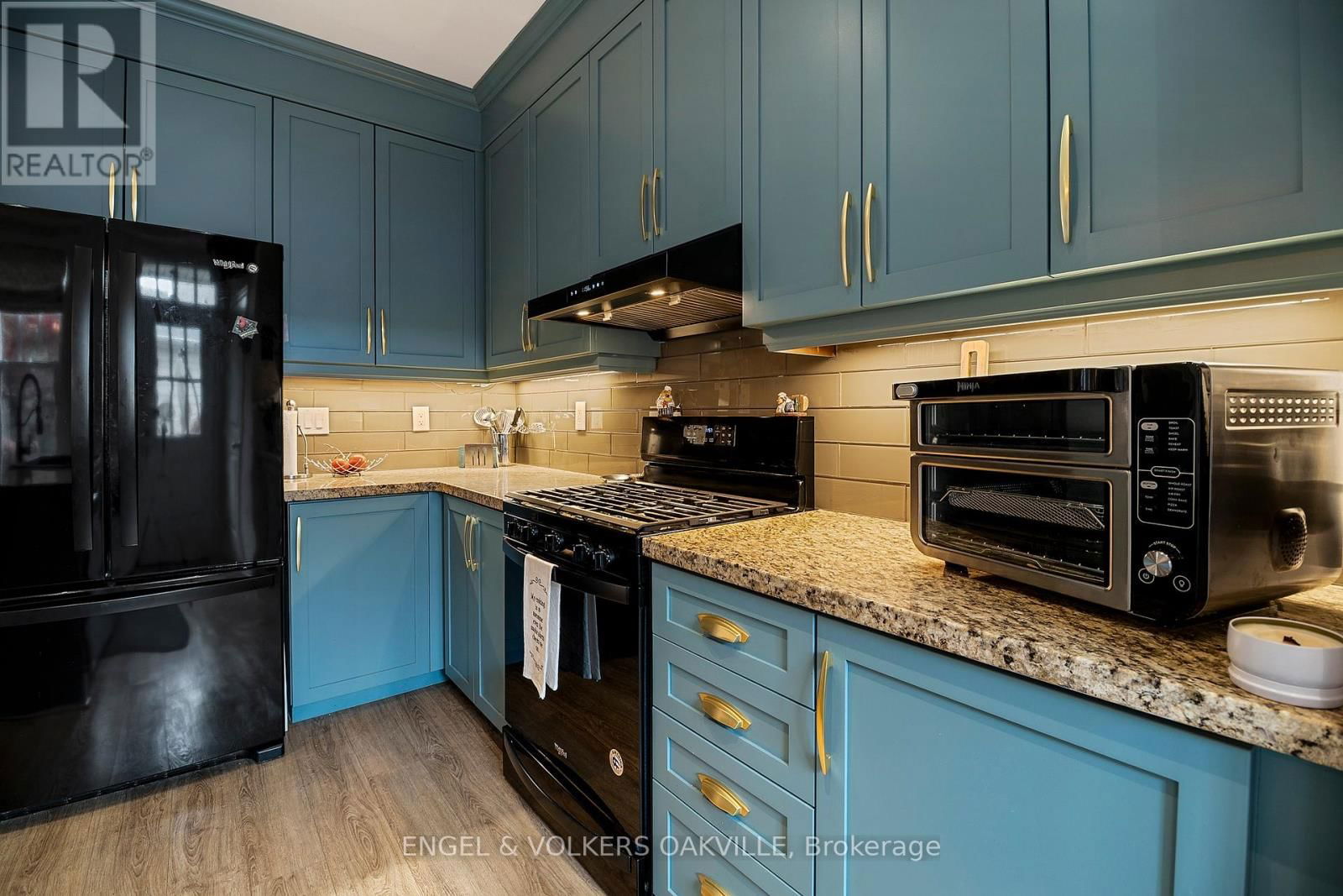 9 BLACKBIRD STREET Image 11