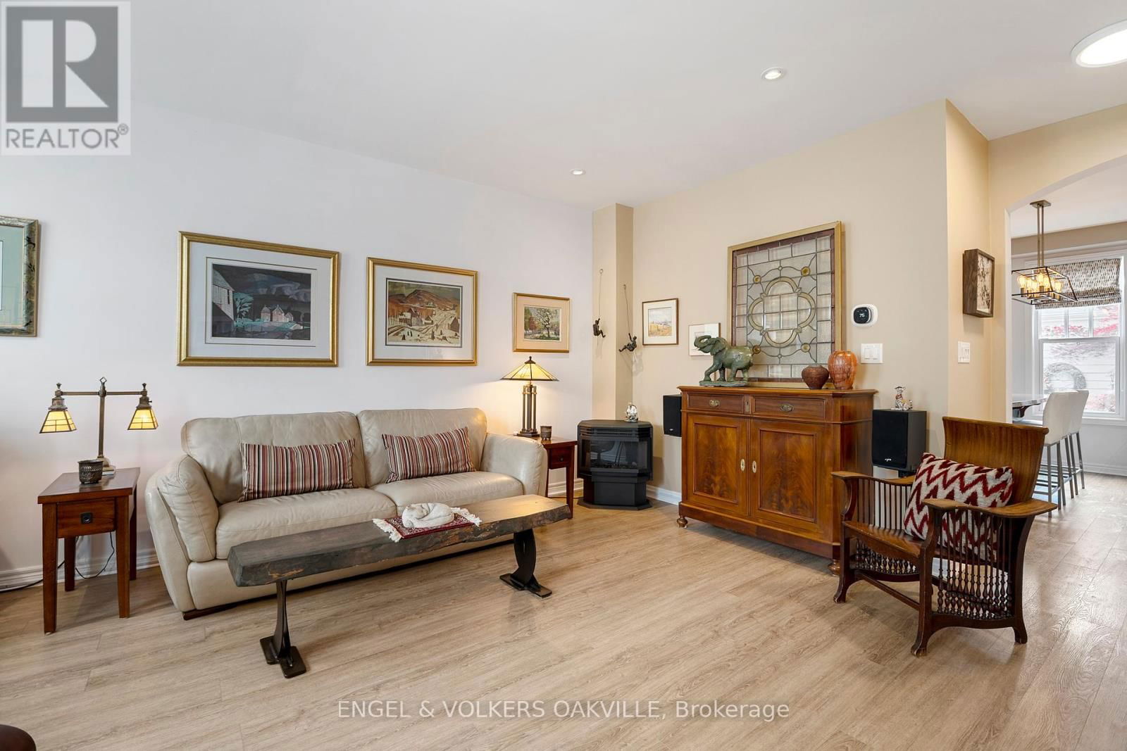 9 BLACKBIRD STREET Image 6