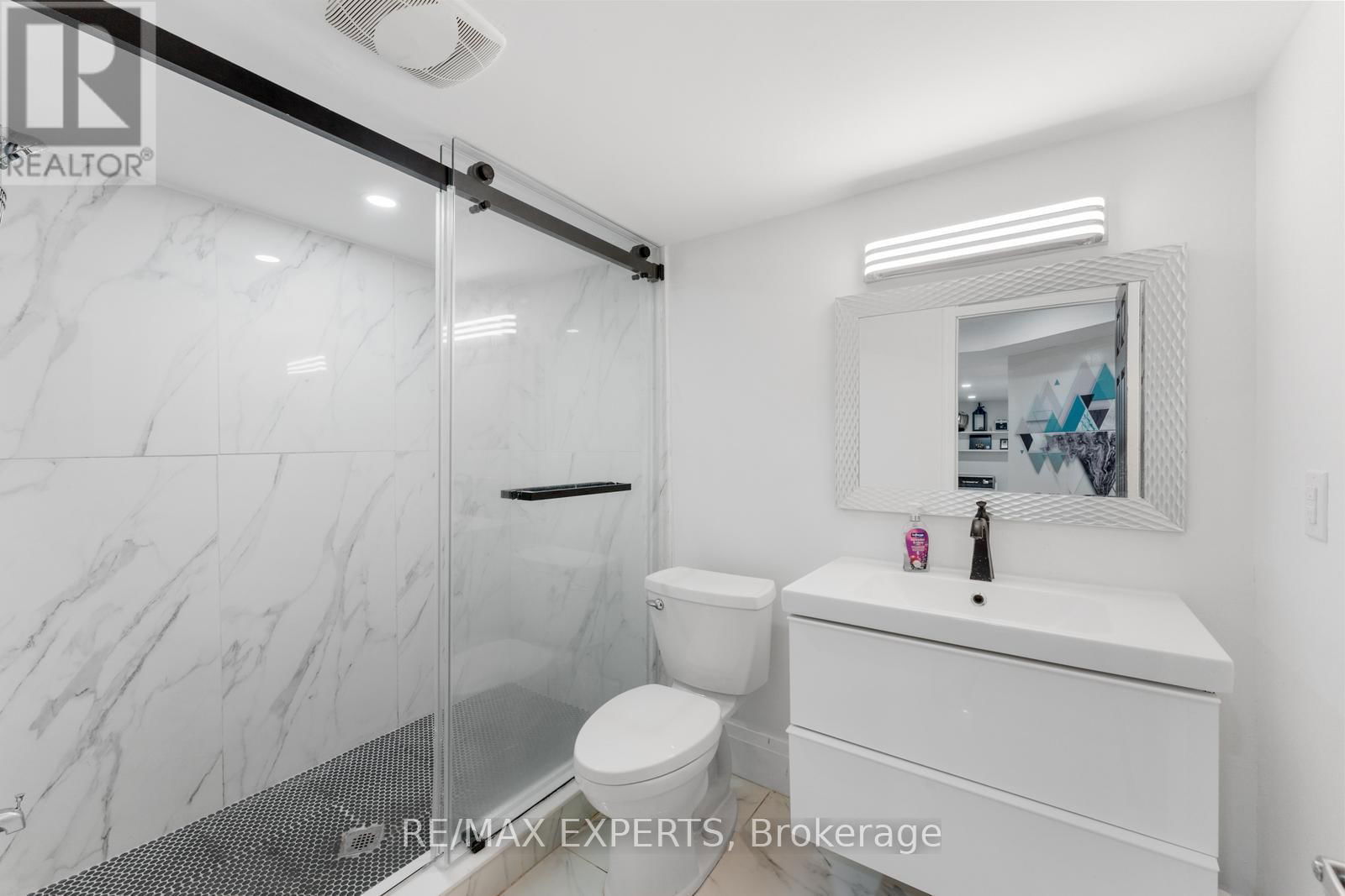 21 MALCOLM CRESCENT Image 38