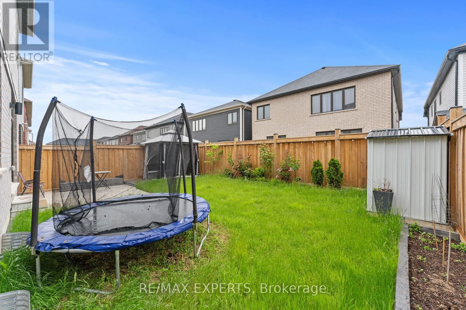 21 MALCOLM CRESCENT Image 39
