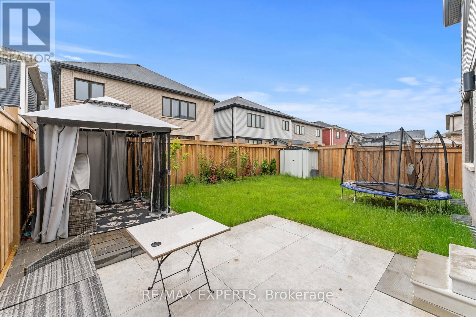 21 MALCOLM CRESCENT Image 40