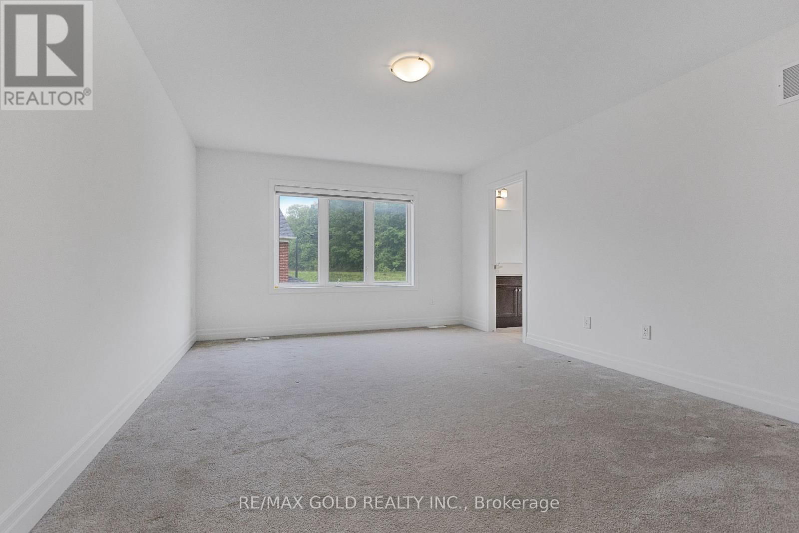 165 FORESTWALK STREET Image 23