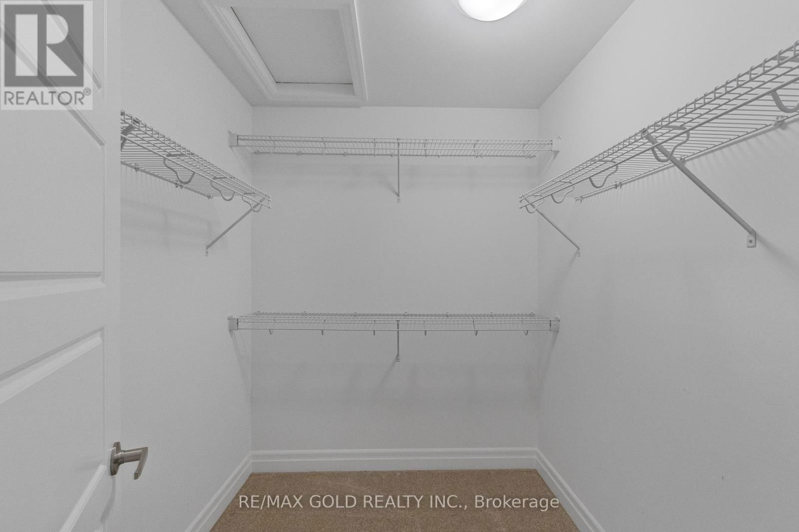 165 FORESTWALK STREET Image 27