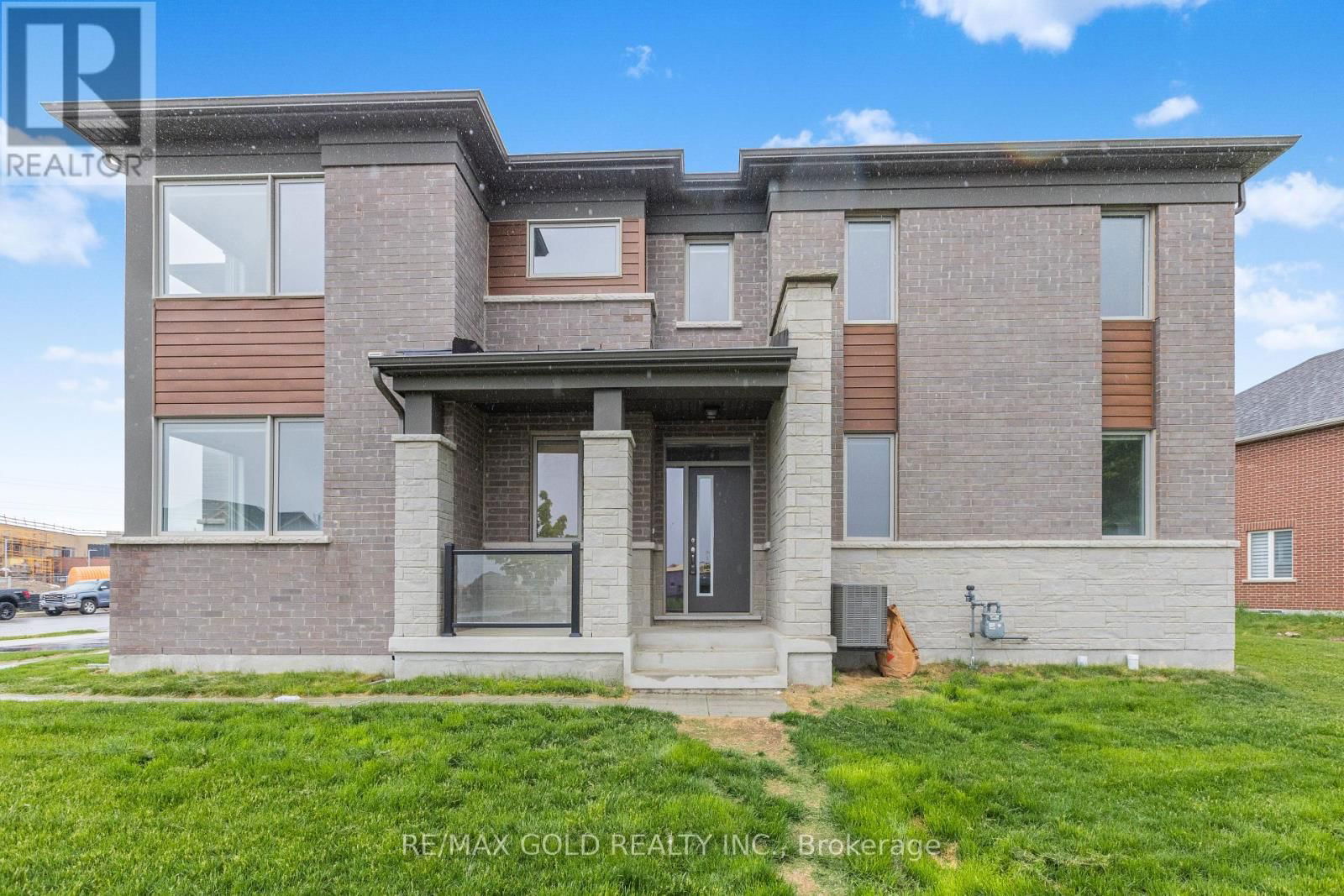 165 FORESTWALK STREET Image 6