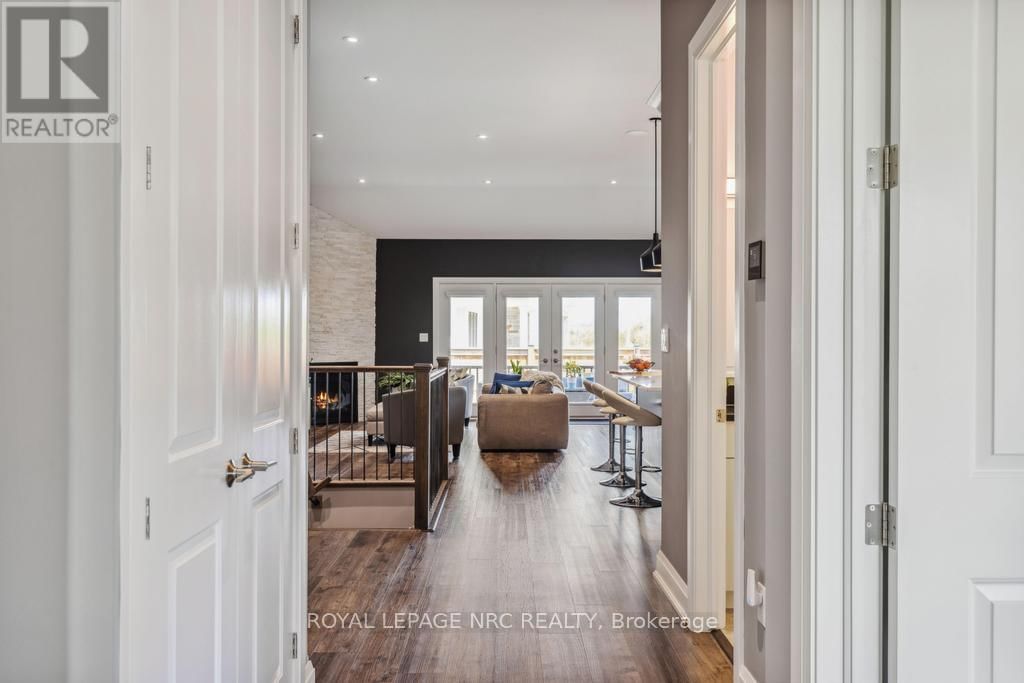 17 MILLS LANE Image 6